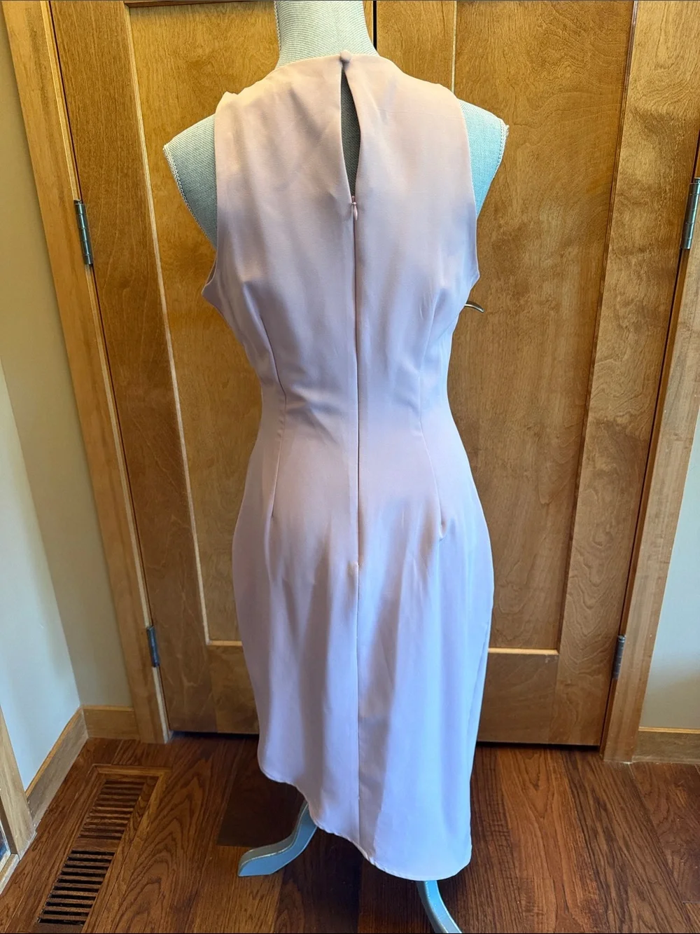 Like New BCBGeneration Dusty Rose Asymmetrical Sheath Dress sz 6